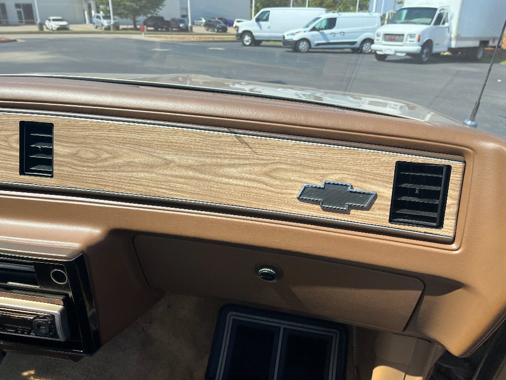 Used 1986 Chevrolet El Camino Base image 27