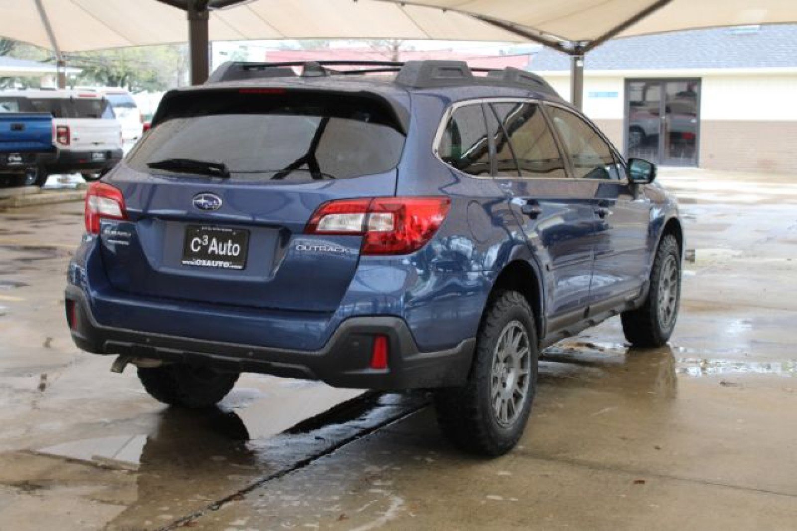 Used 2019 Subaru Outback 2.5i Limited image 10