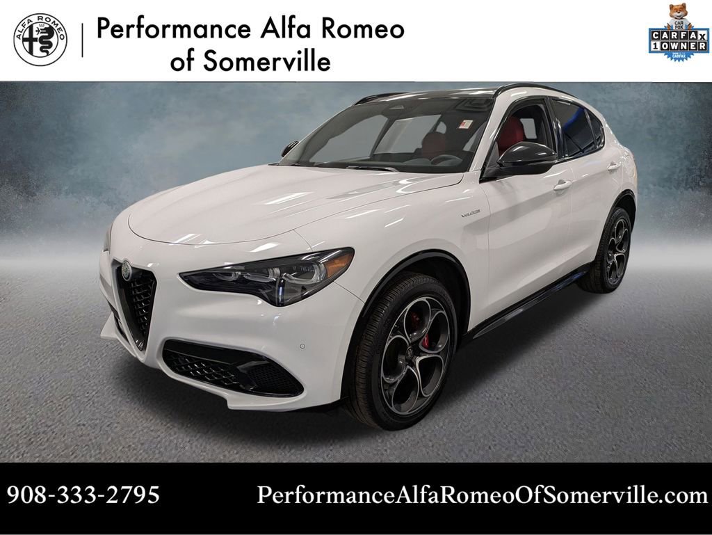 Used 2025 Alfa Romeo Stelvio Sprint w/ Veloce Package AWD/4WD image 1