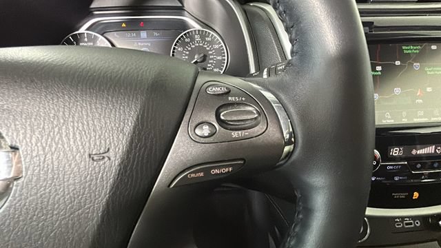 Used 2022 Nissan Murano Platinum AWD/4WD image 16