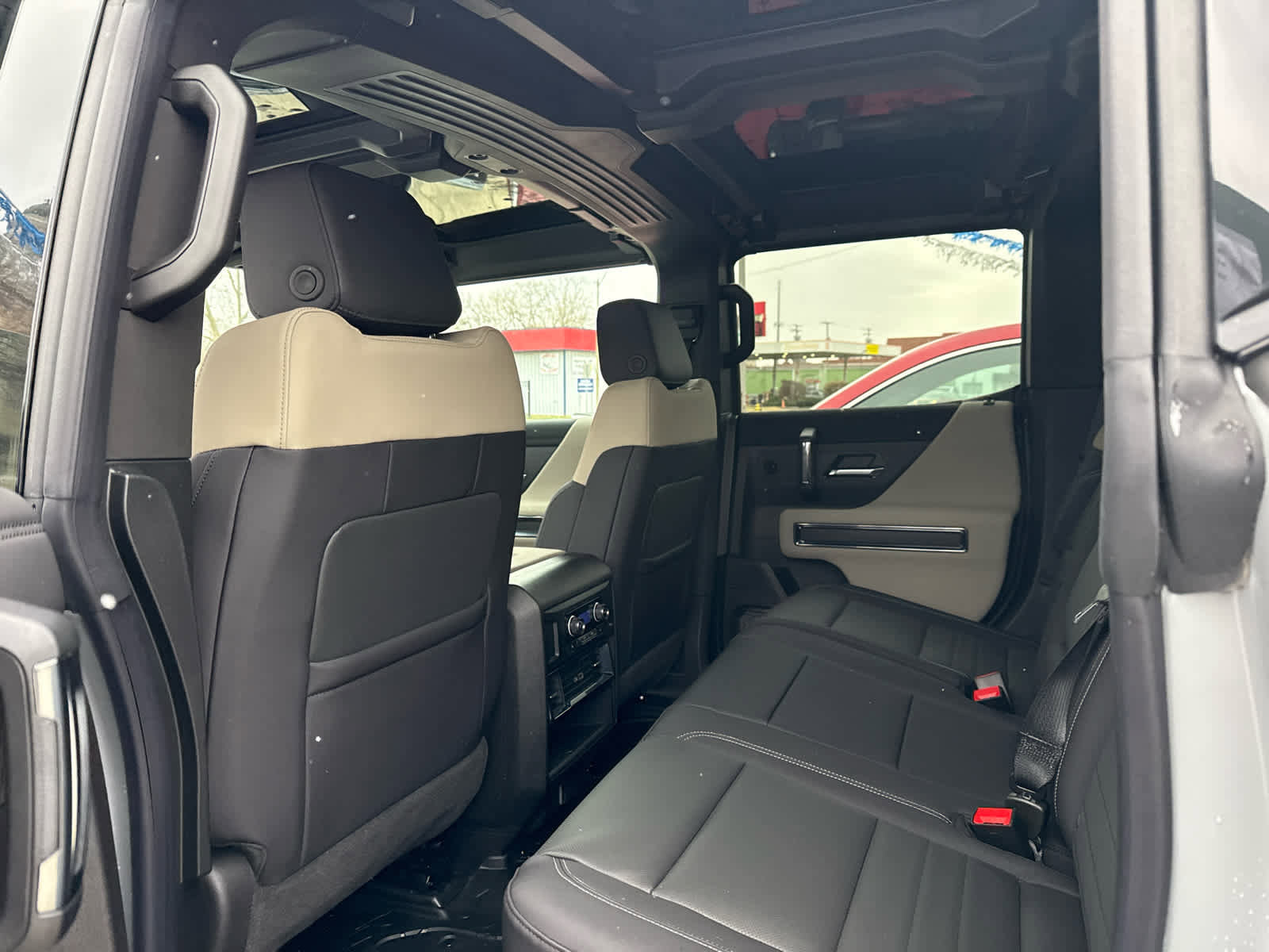 New 2026 GMC Hummer EV SUV AWD/4WD image 11