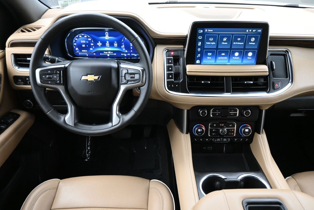 Used 2024 Chevrolet Tahoe Premier RWD image 7