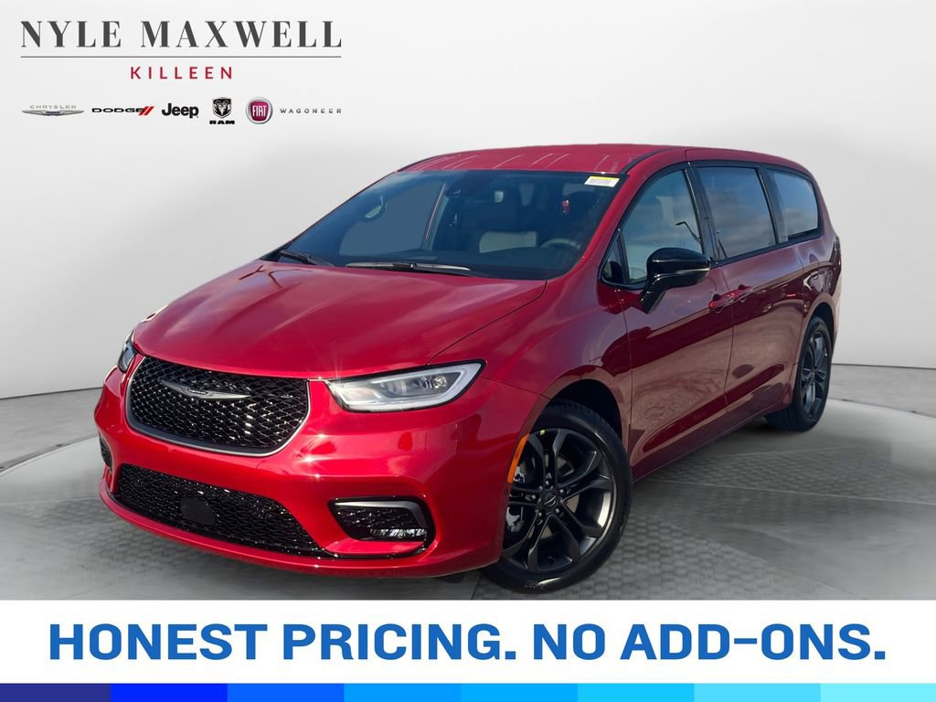 New 2026 Chrysler Pacifica Select image 1