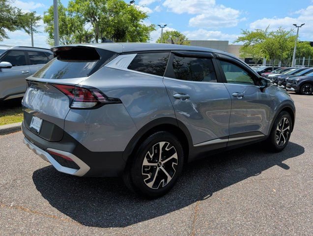 Used 2023 Kia Sportage EX FWD image 3