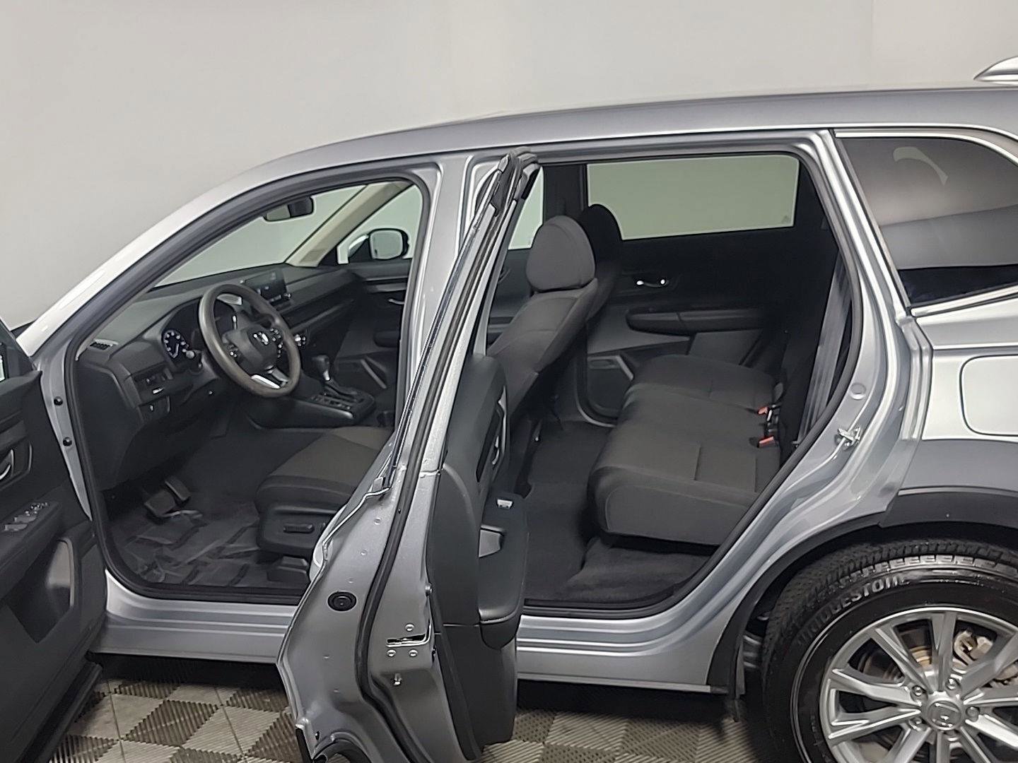 Certified 2025 Honda CR-V EX image 16