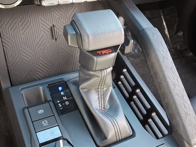 Used 2025 Toyota Tacoma TRD Off-Road image 18