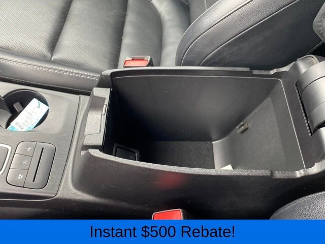 Used 2022 Ford Escape Titanium image 14