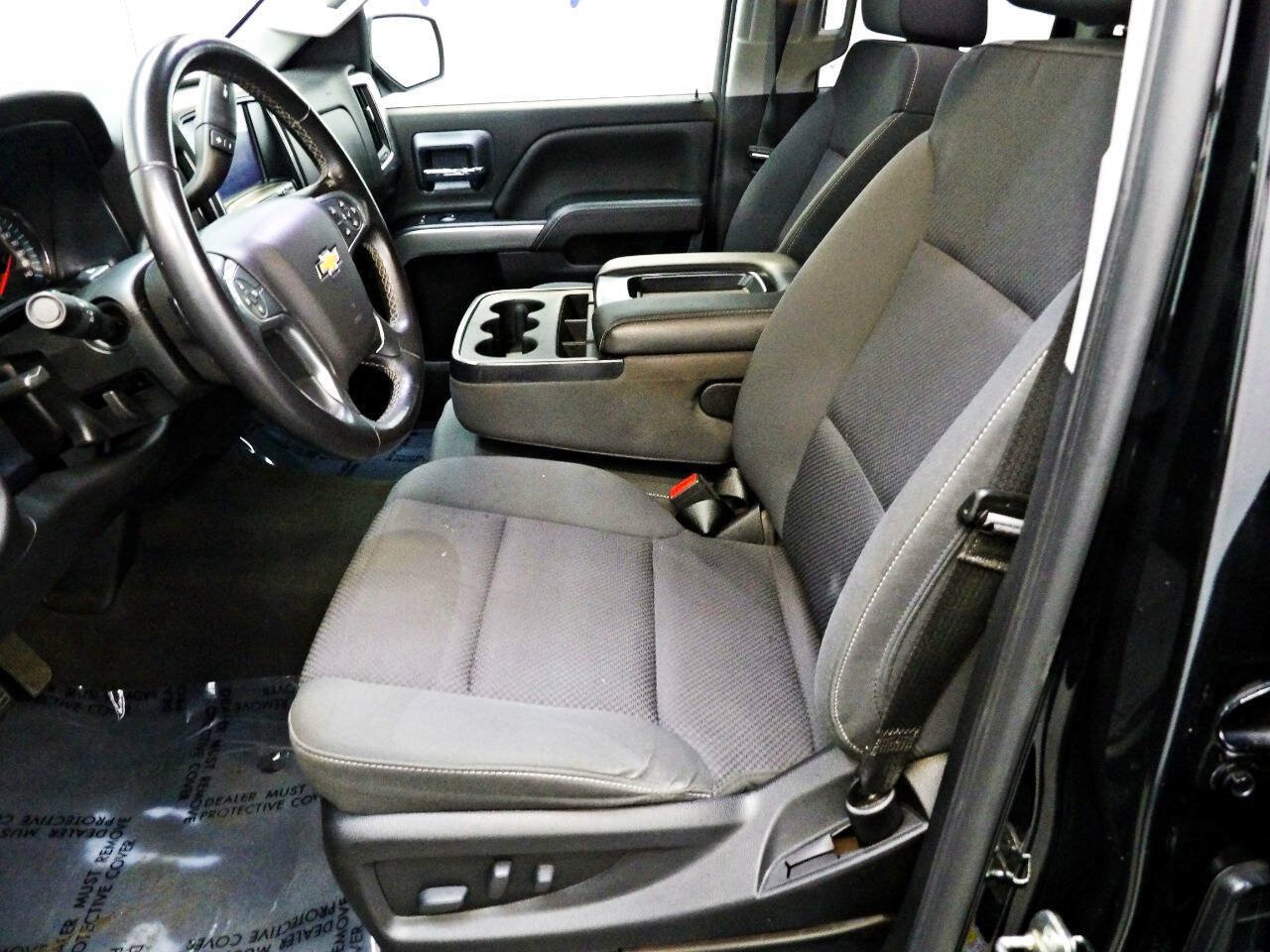 Used 2019 Chevrolet Silverado 1500 LT w/ All Star Edition AWD/4WD image 7