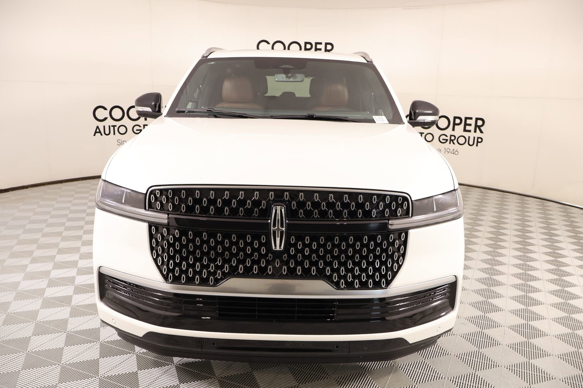 New 2026 Lincoln Navigator L Reserve AWD/4WD image 9
