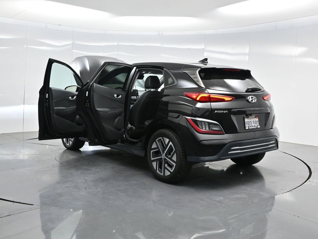 Used 2022 Hyundai Kona Limited FWD image 38