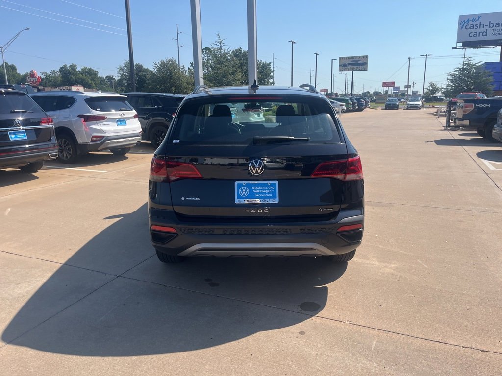Used 2024 Volkswagen Taos S image 5