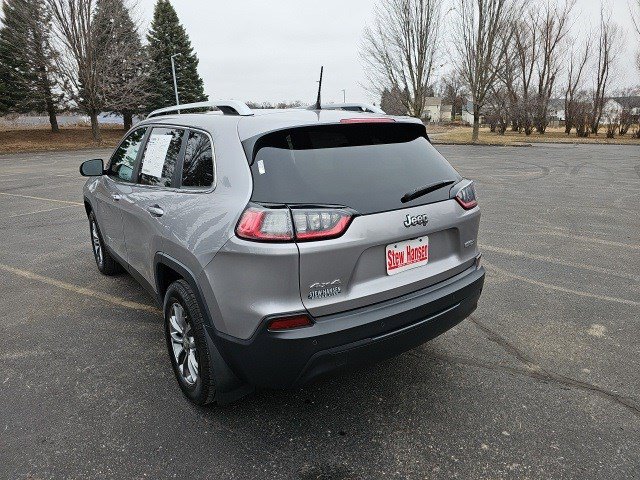 Used 2019 Jeep Cherokee Latitude Plus w/ Cold Weather Group image 3