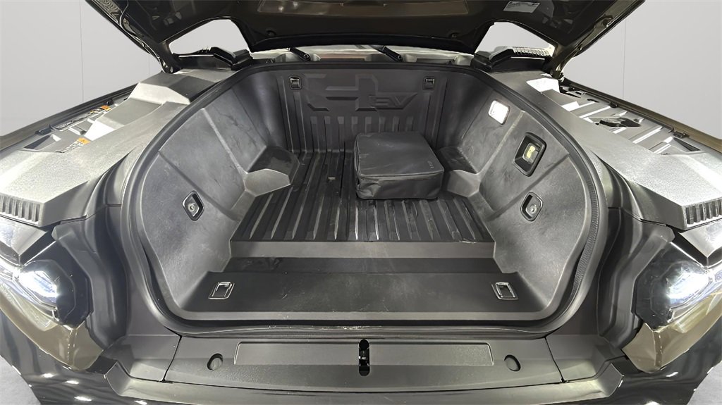 Certified 2025 GMC Hummer EV 2X w/ LPO, Cargo Utility Package image 41