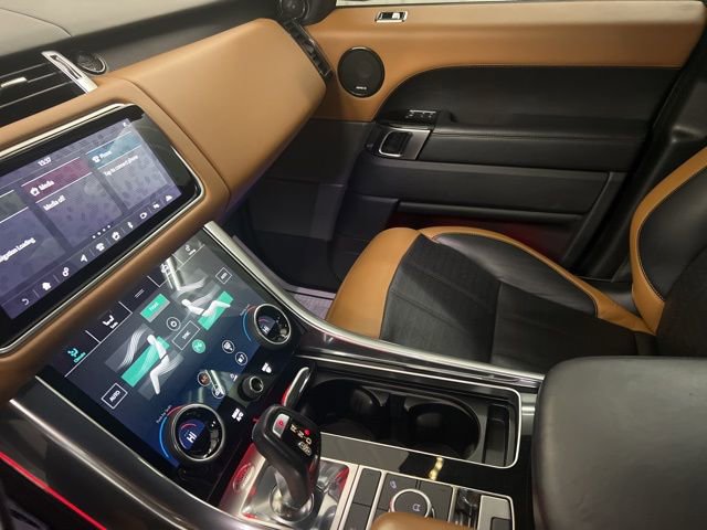 Used 2018 Land Rover Range Rover Sport HSE Dynamic image 31
