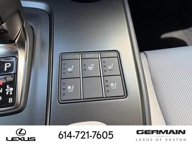 New 2026 Lexus UX 300h AWD image 25