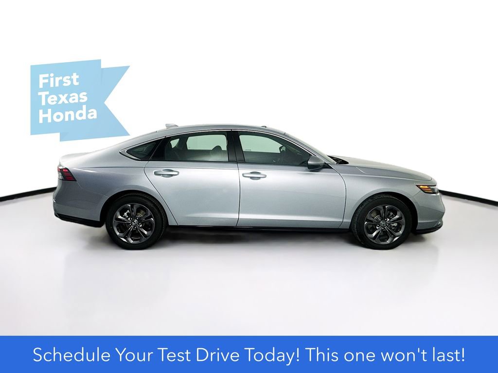 Used 2025 Honda Accord EX-L image 10