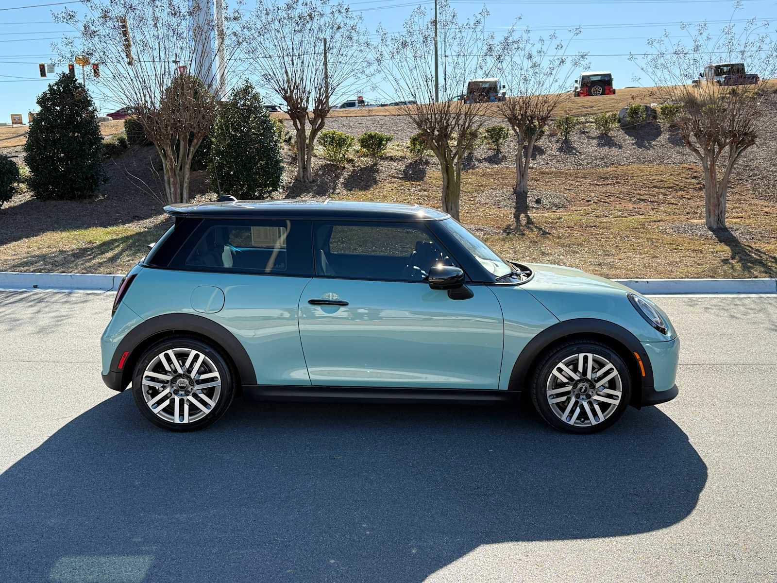 Used 2025 MINI Cooper S image 6