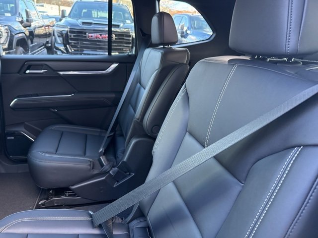 New 2026 GMC Acadia Elevation image 24
