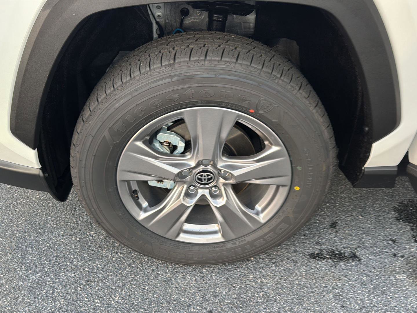 New 2025 Toyota RAV4 LE image 28