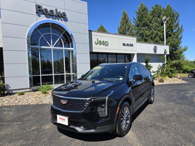 Used 2025 Cadillac XT4 Premium Luxury