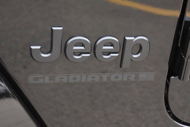 New 2026 Jeep Gladiator Sport image 10