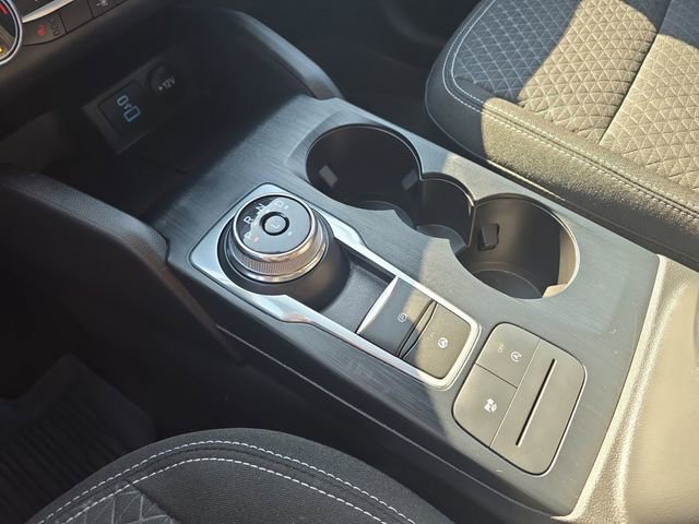 Certified 2023 Ford Escape Active AWD/4WD image 25