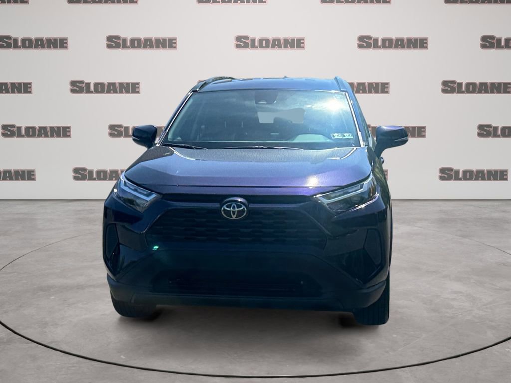 Used 2025 Toyota RAV4 XLE AWD/4WD image 8