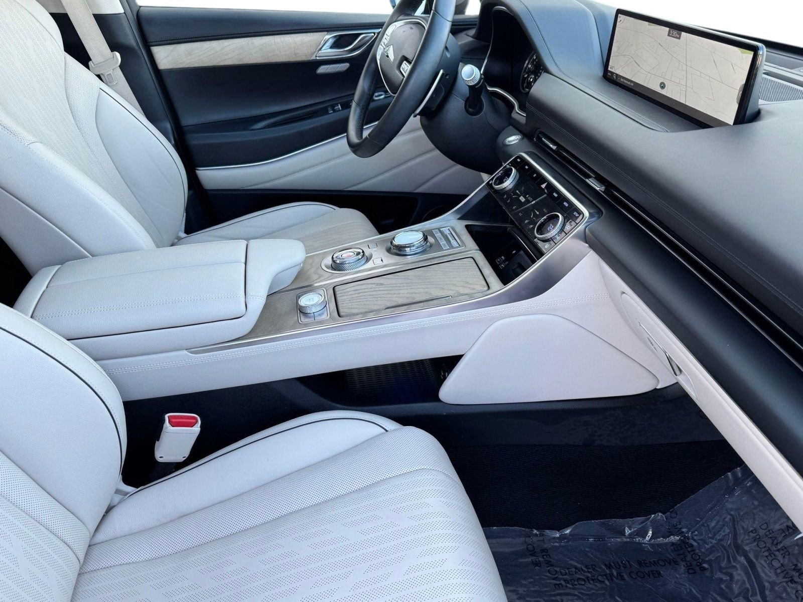 Used 2024 Genesis GV80 2.5T w/ Advanced Package image 9