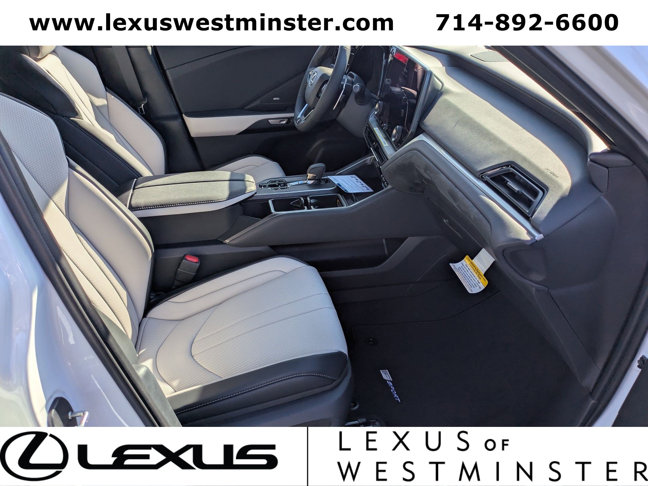 New 2026 Lexus TX 500h AWD image 5