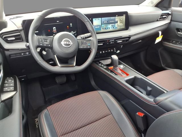 Used 2025 Nissan Kicks SR image 6