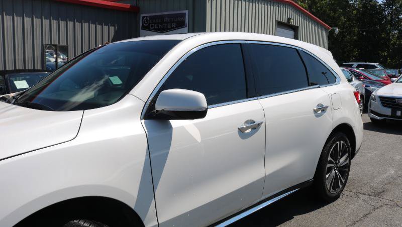 Used 2020 Acura MDX w/ Technology Package FWD image 4