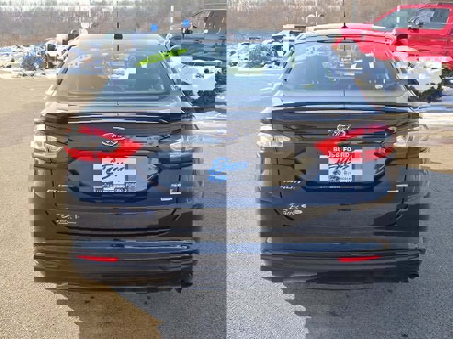 Used 2014 Ford Fusion SE image 12