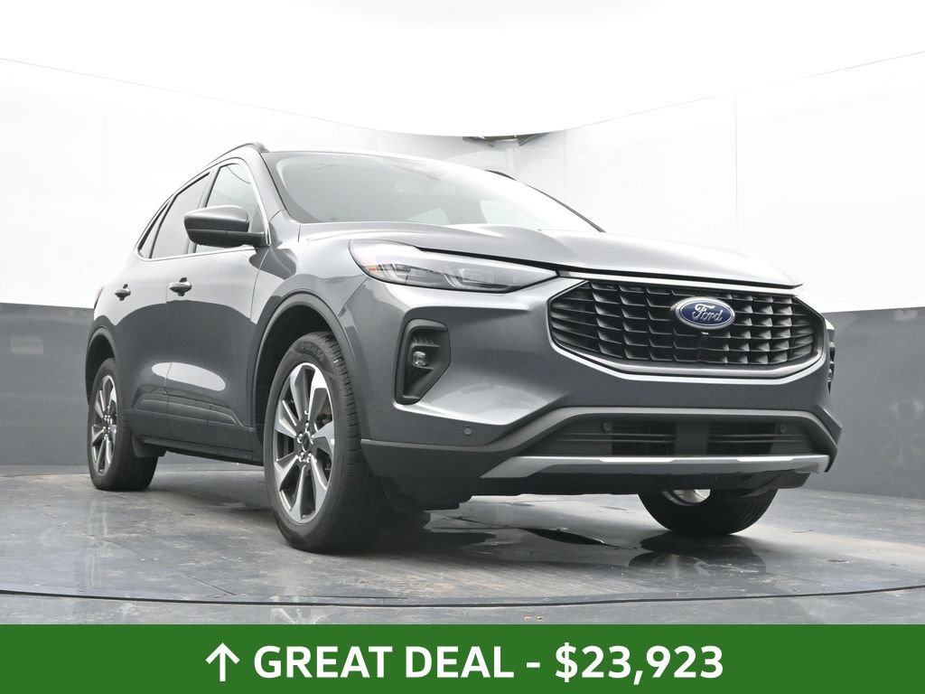 Used 2024 Ford Escape Platinum AWD/4WD image 27