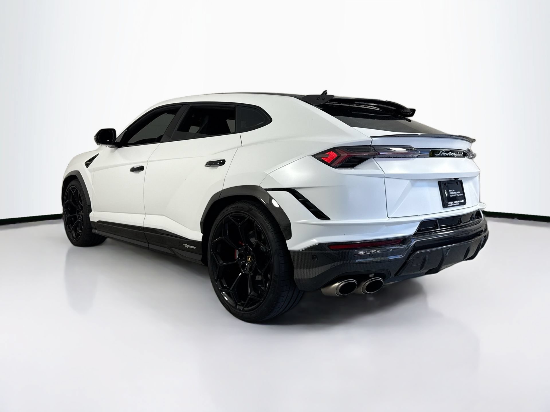 Used 2024 Lamborghini Urus Performante AWD/4WD image 5