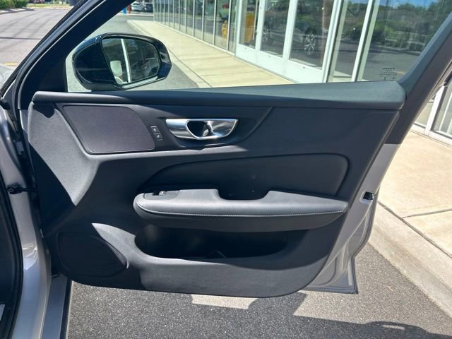 Used 2023 Volvo S60 B5 Plus w/ Climate Package AWD/4WD image 14