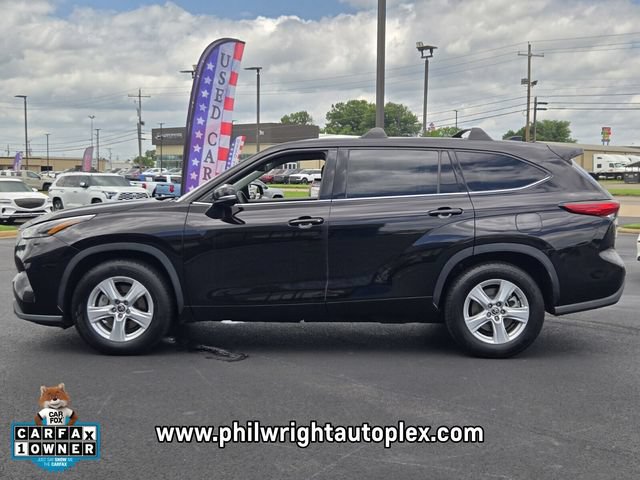 Used 2021 Toyota Highlander L FWD image 6