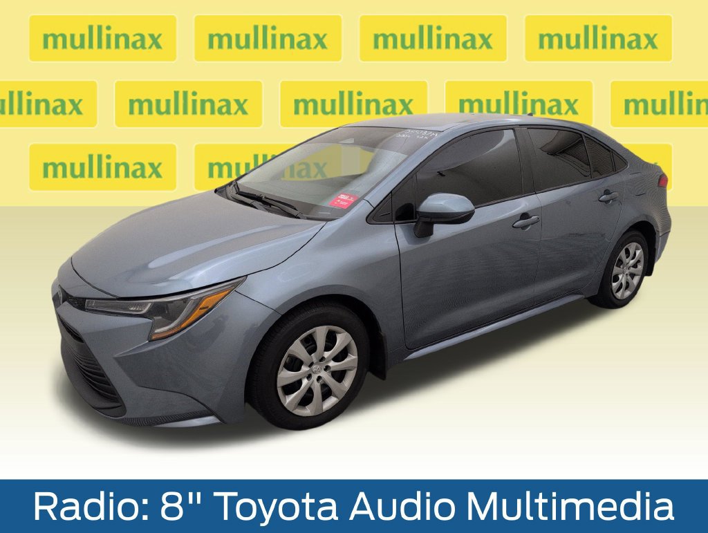 Used 2025 Toyota Corolla LE FWD image 11
