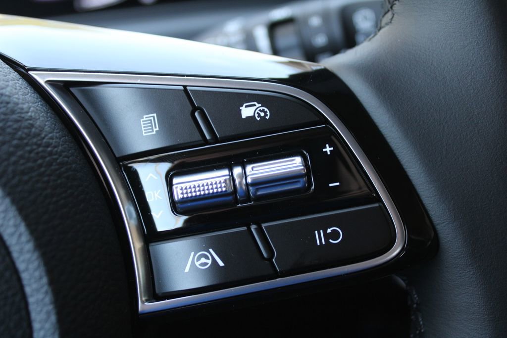 New 2026 Kia Seltos S FWD image 28
