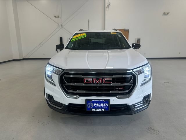 Certified 2023 GMC Terrain AT4 w/ Infotainment Package II AWD/4WD image 2