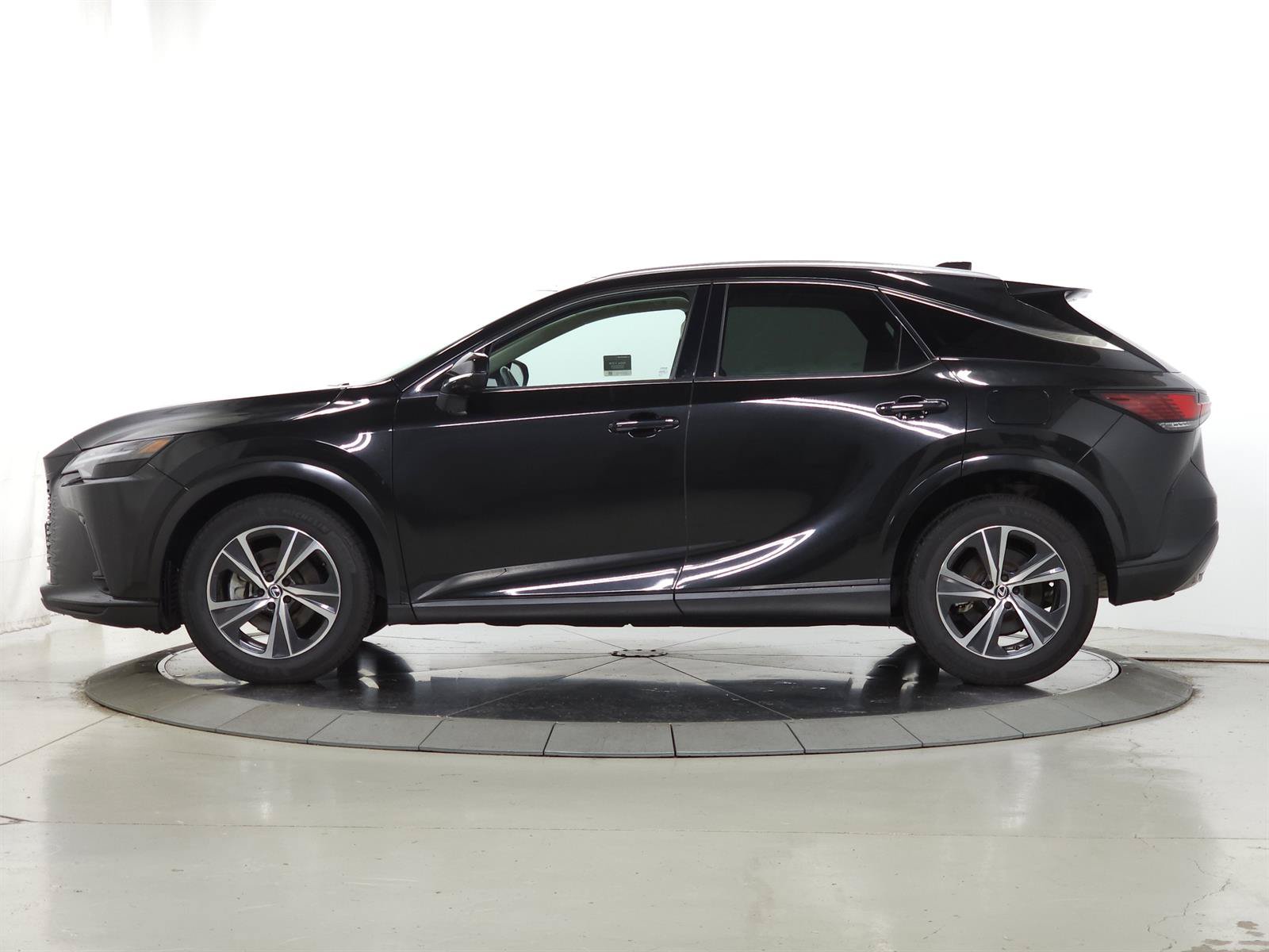 Certified 2024 Lexus RX 350 Premium w/ Convenience Package AWD/4WD image 5
