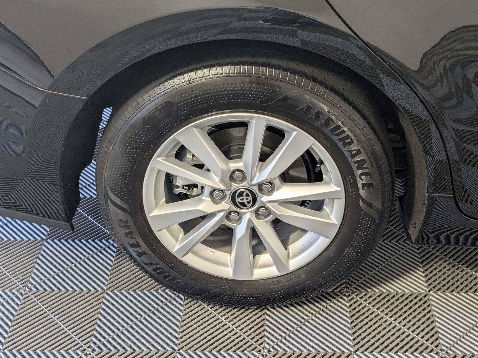Certified 2025 Toyota Camry LE w/ Convenience Package FWD image 10