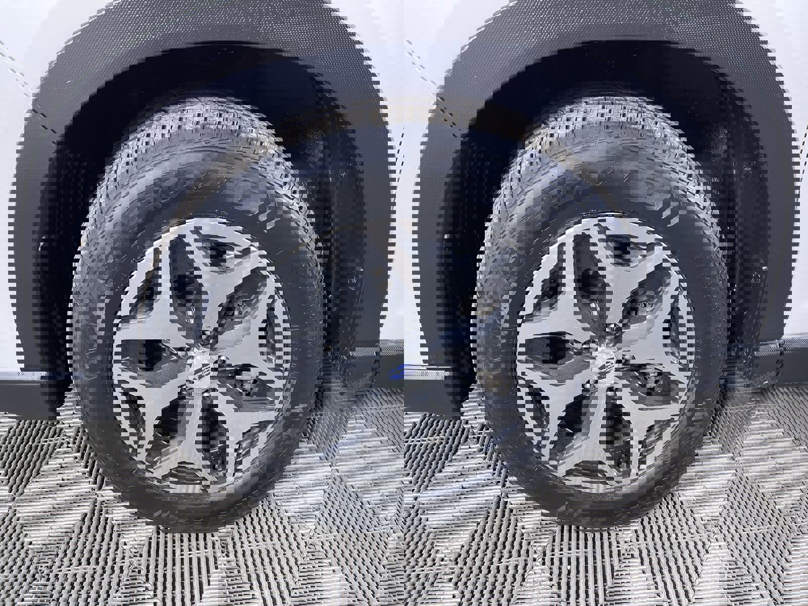 Used 2021 Subaru Forester Premium image 25