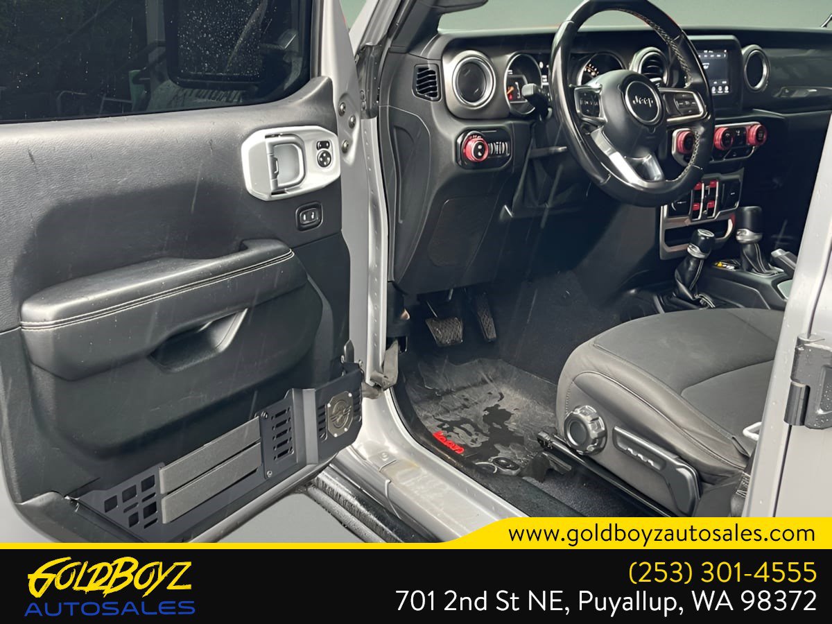 Used 2020 Jeep Gladiator Overland w/ Trailer Tow Package image 23