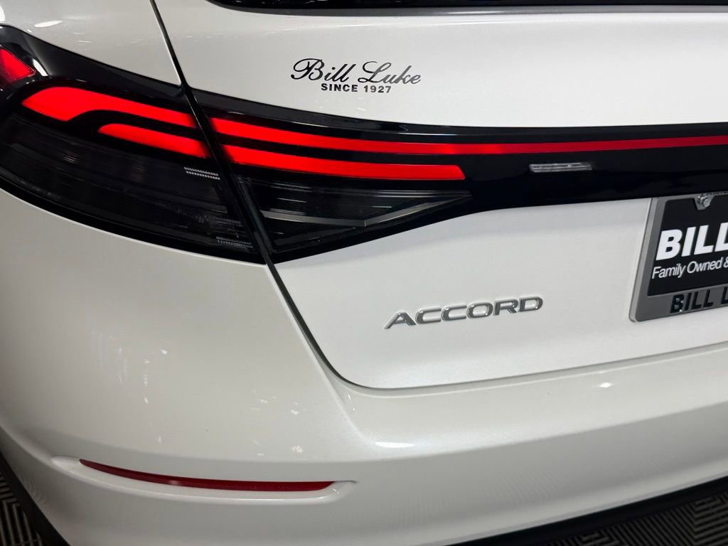 Used 2025 Honda Accord Sport image 31