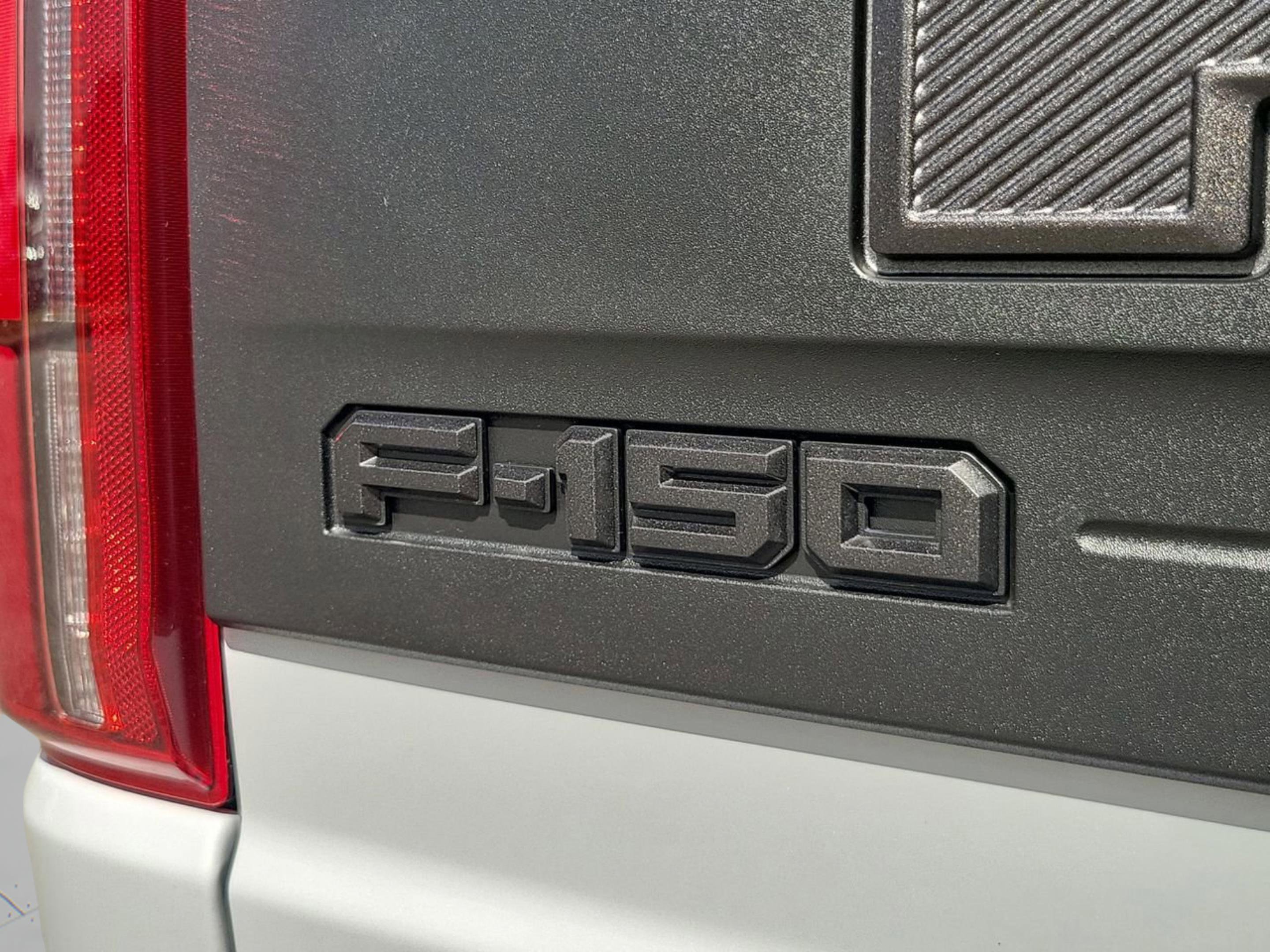 Used 2025 Ford F150 Raptor image 8