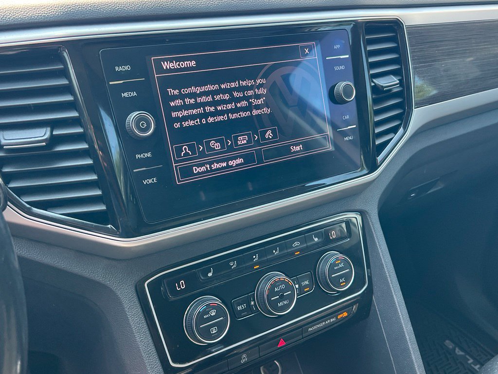 Used 2018 Volkswagen Atlas SEL AWD/4WD image 19