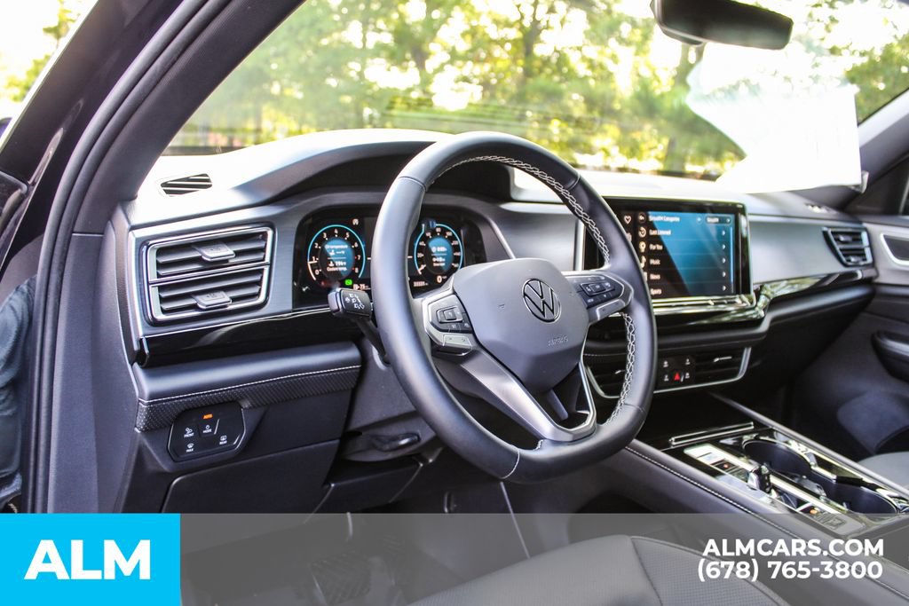 Used 2025 Volkswagen Atlas Cross Sport SE AWD/4WD image 20