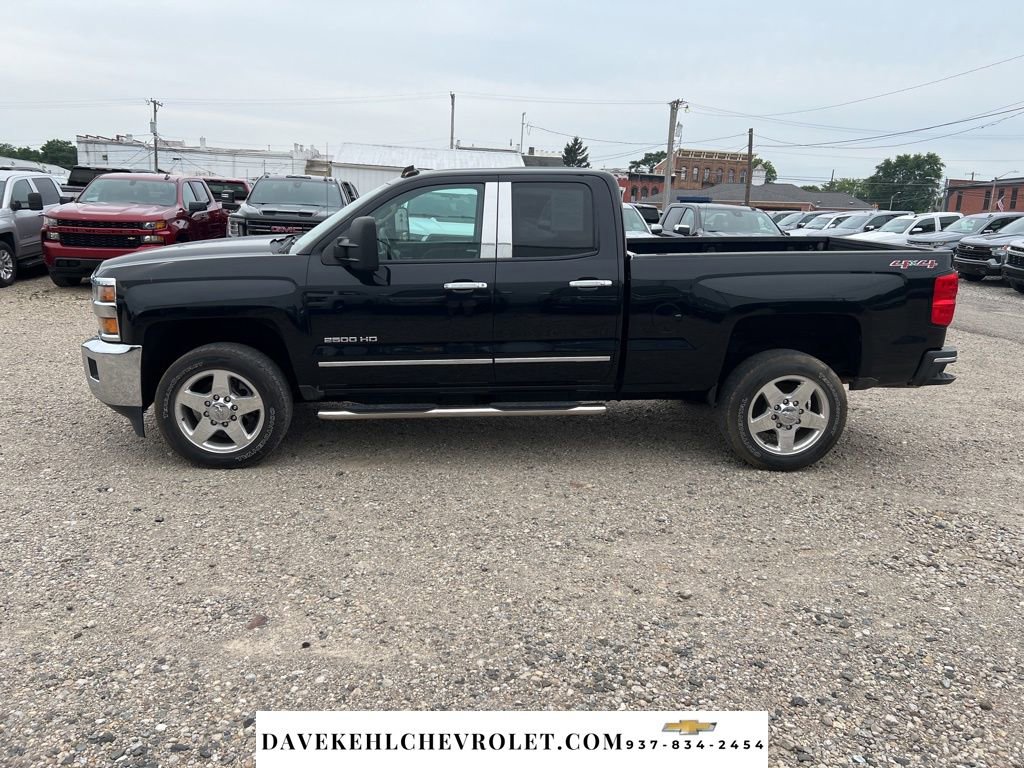 Used 2015 Chevrolet Silverado 2500 LTZ w/ LTZ Plus Package image 2