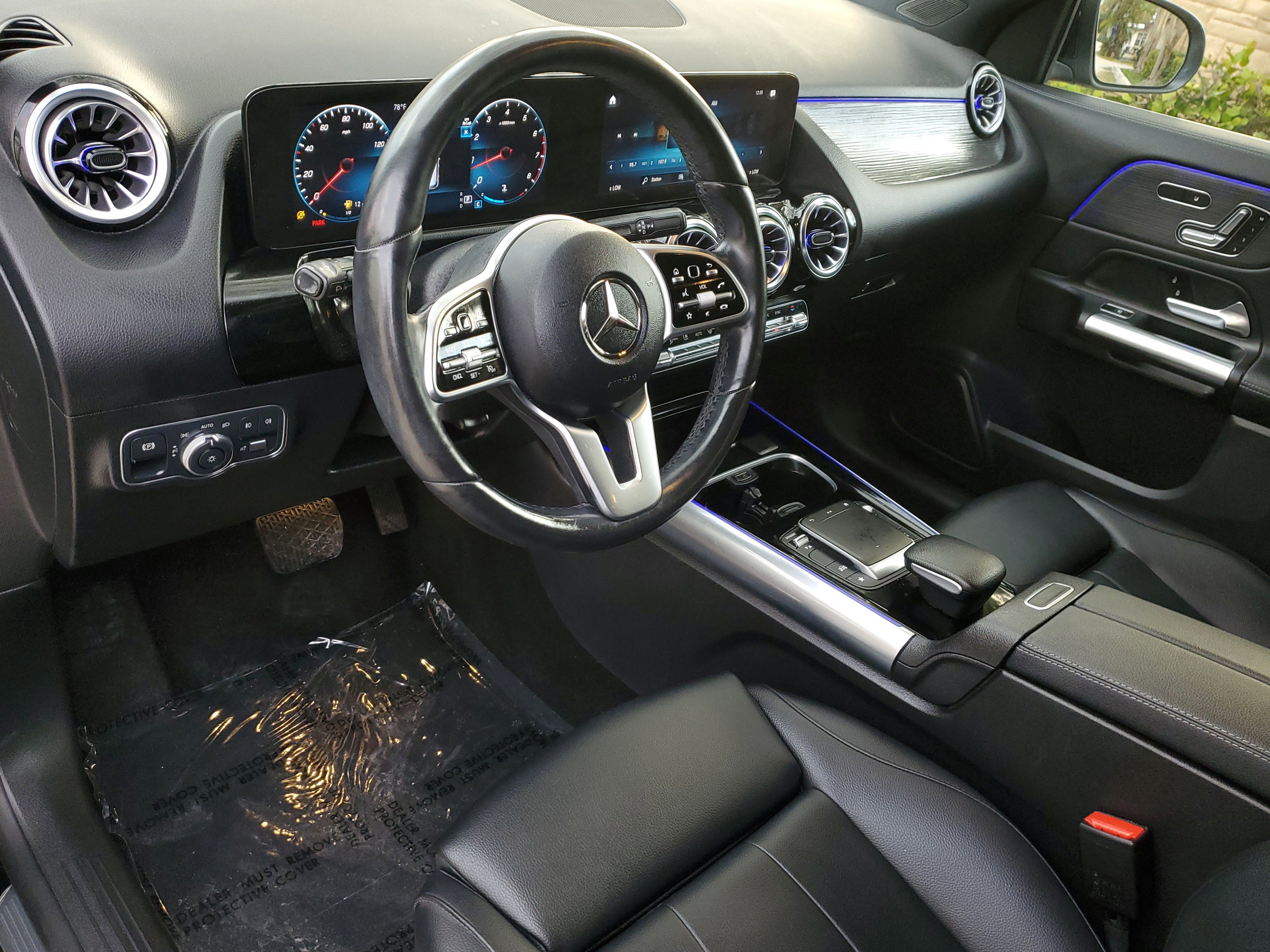 Used 2023 Mercedes-Benz GLA 250 w/ Premium Package image 20