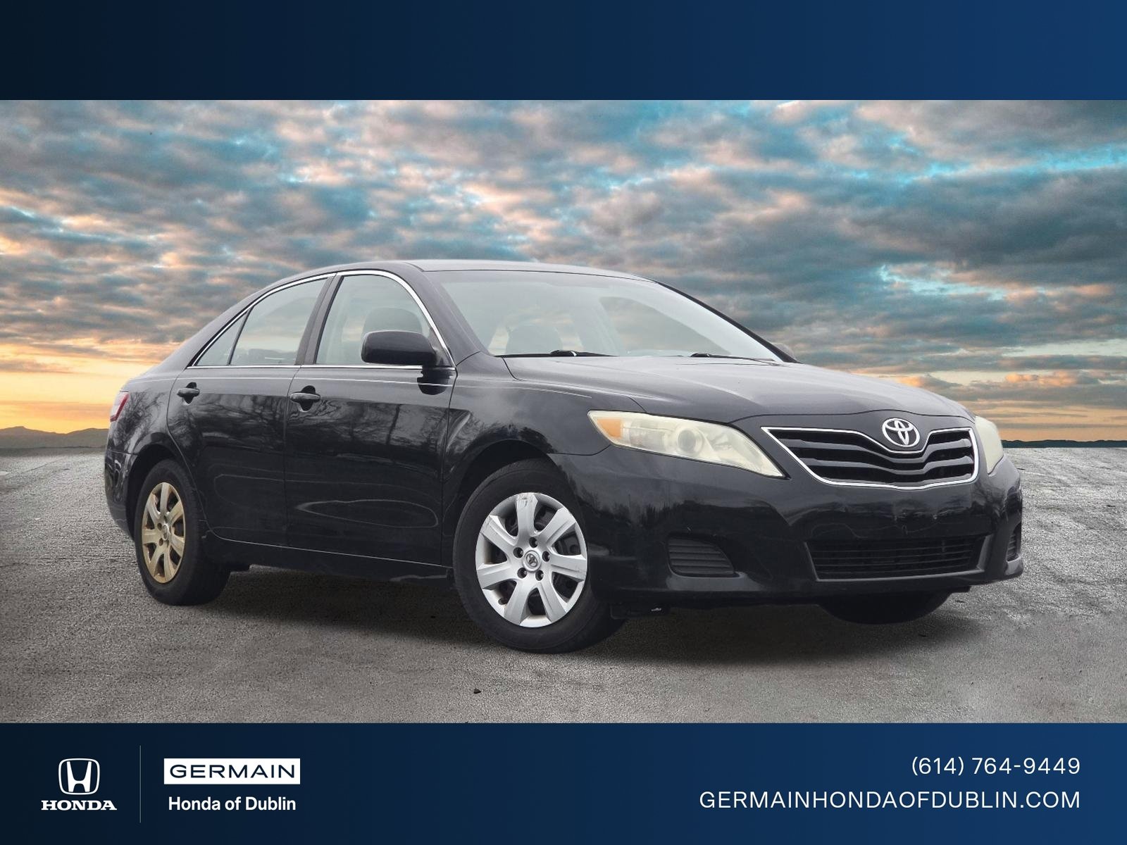 Used 2010 Toyota Camry image 1